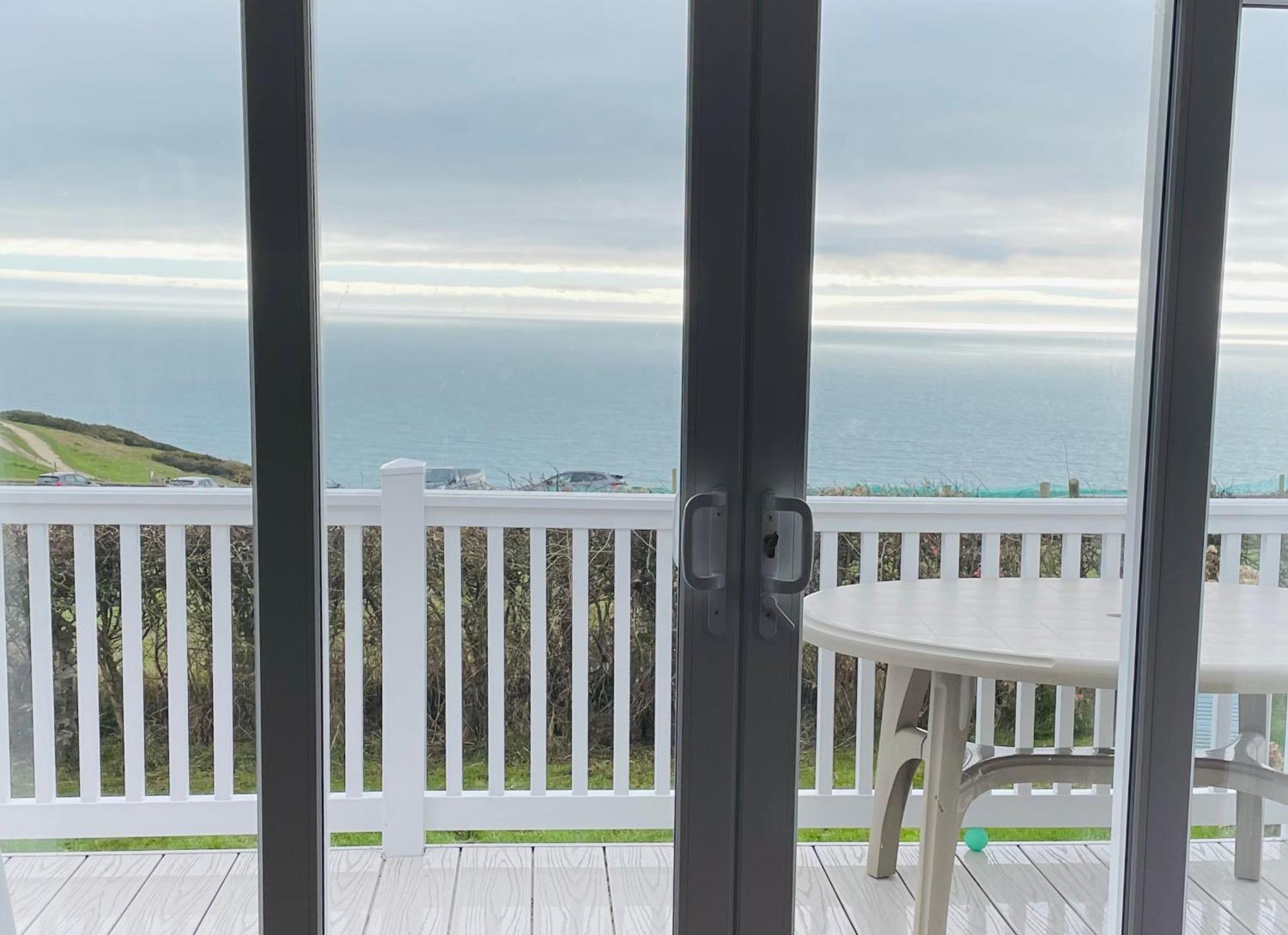 Emma'S Sea View 2-Bedroom Caravan At Durdle Door Near Wareham Dorset West Lulworth Εξωτερικό φωτογραφία